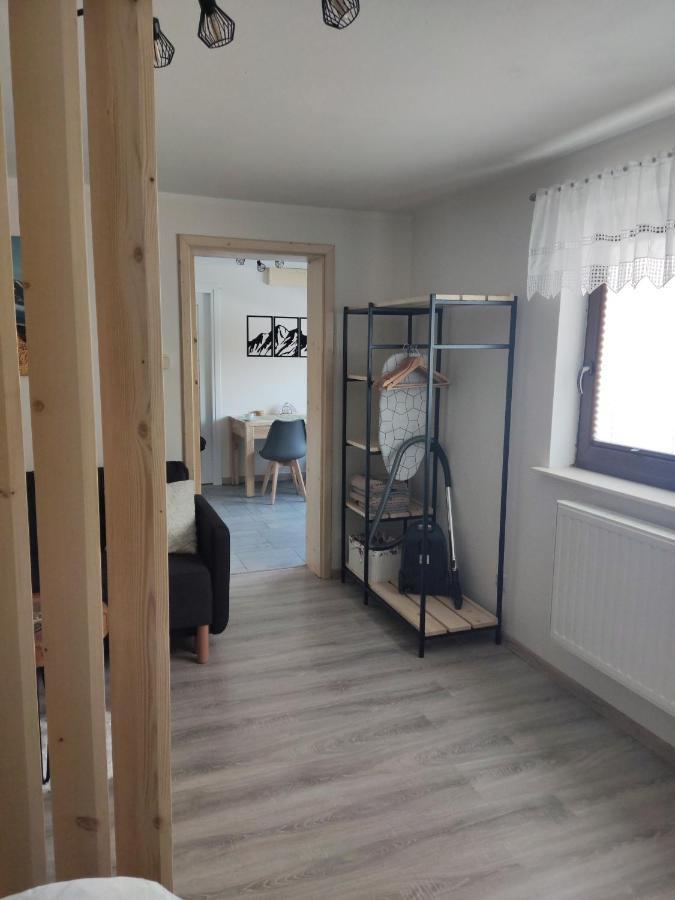 Apartament W Ogrodzie Тилька Екстер'єр фото
