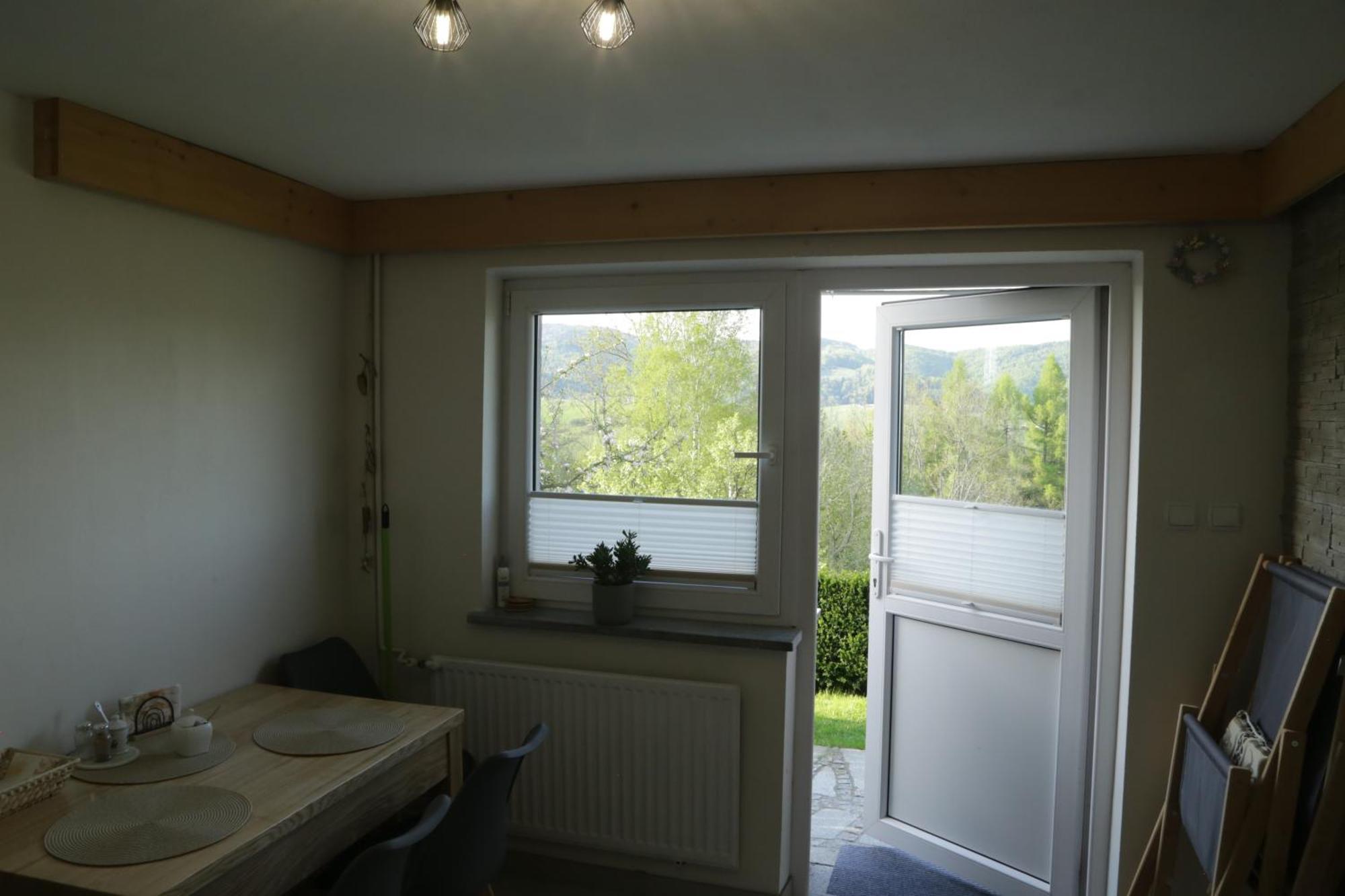 Apartament W Ogrodzie Тилька Екстер'єр фото